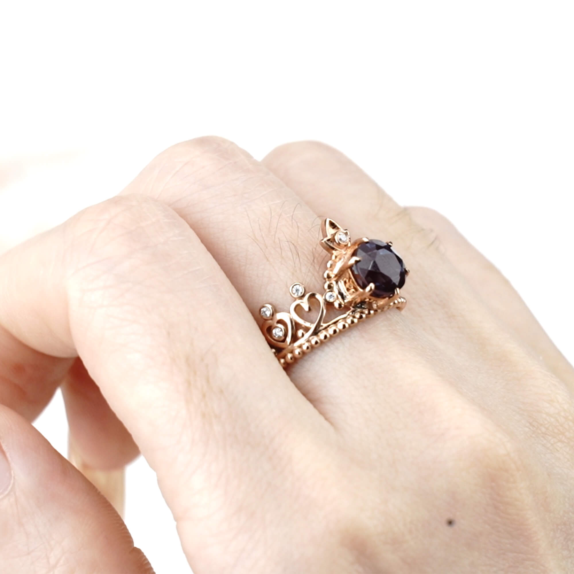 Vintage Queen Crown Engagement Ring Alexandrit Band, anniversary rings for women