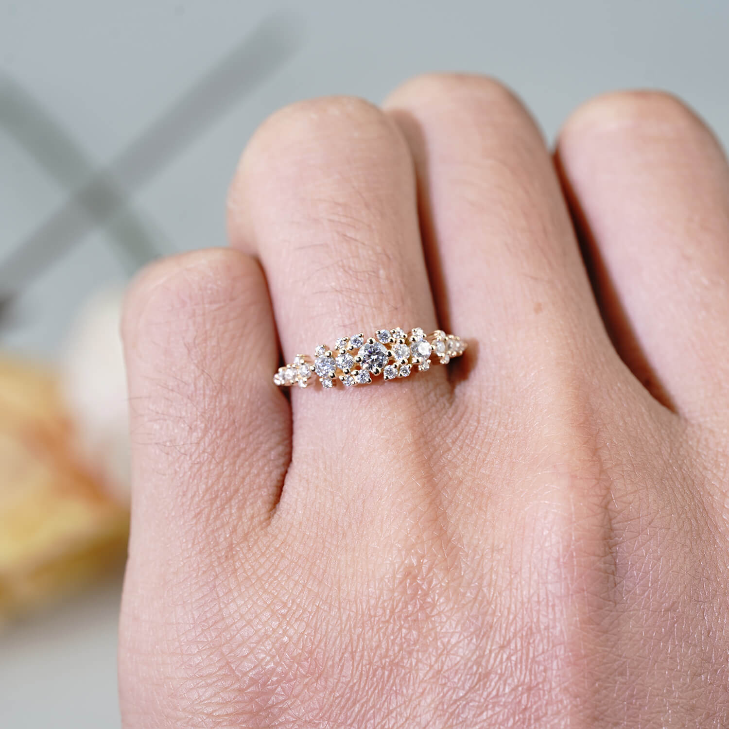 Einzigartiger Clusterring Diamant-Clusterband Stapelringe