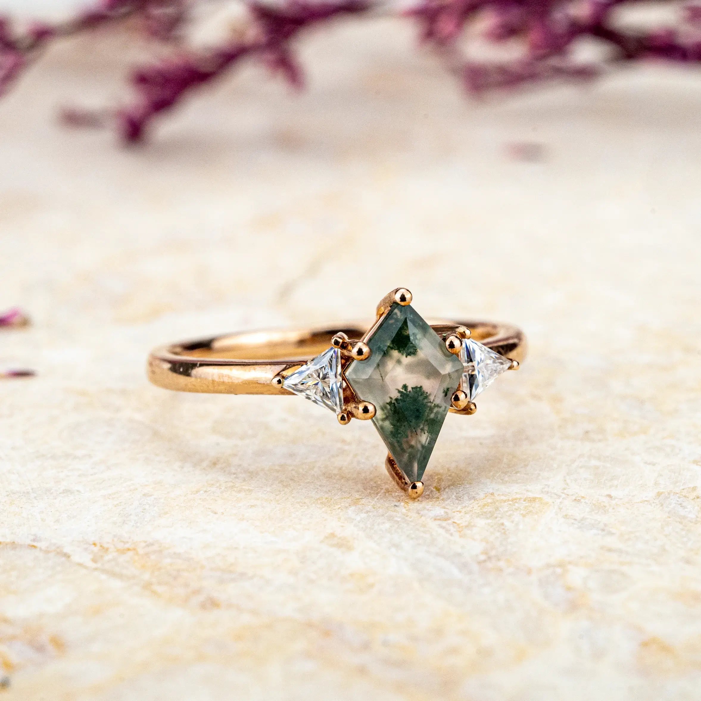 Modern Luxury Three Stone Ring Kite Cut Moss Agate Ring For Women with anniversary ring natural stone best cunstom gold ring