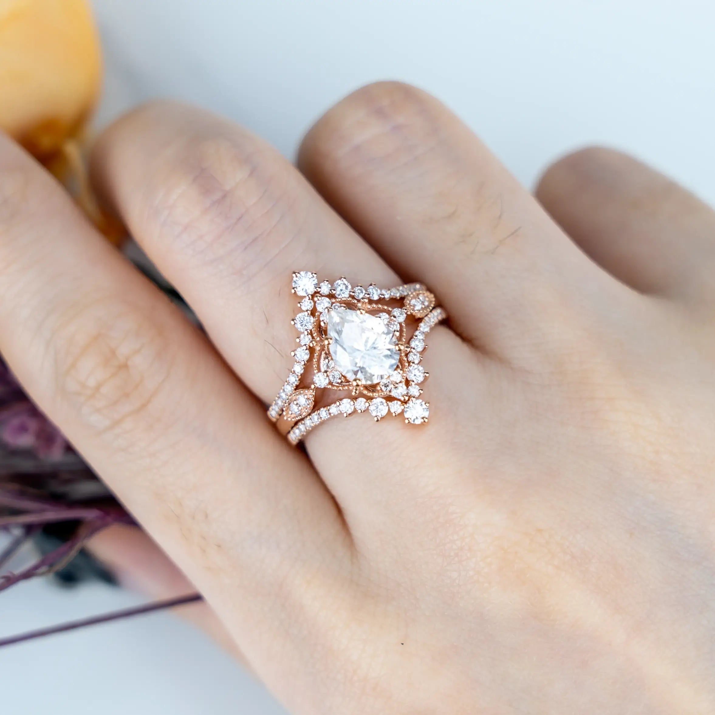 Gorgeous Pear Cut Moissanite Engagement Ring Set 3pcs