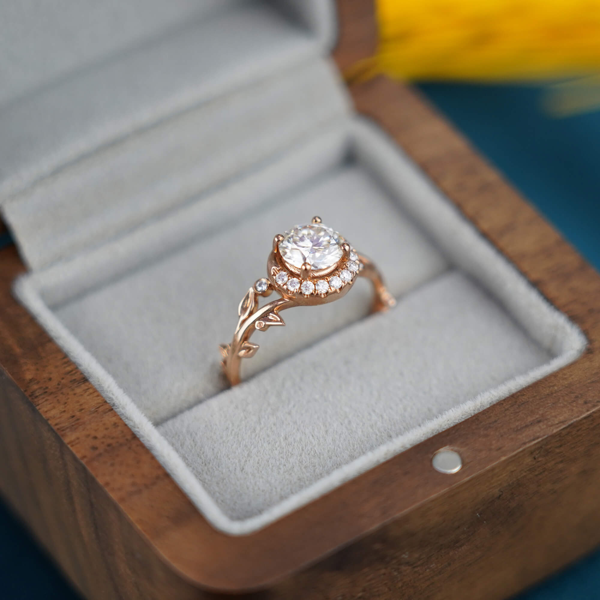Selene's Embrace Ring Moissanite Leaf Engagement Rings,GIFT FOR GOLD RING,confession ring,ring for girlfriend