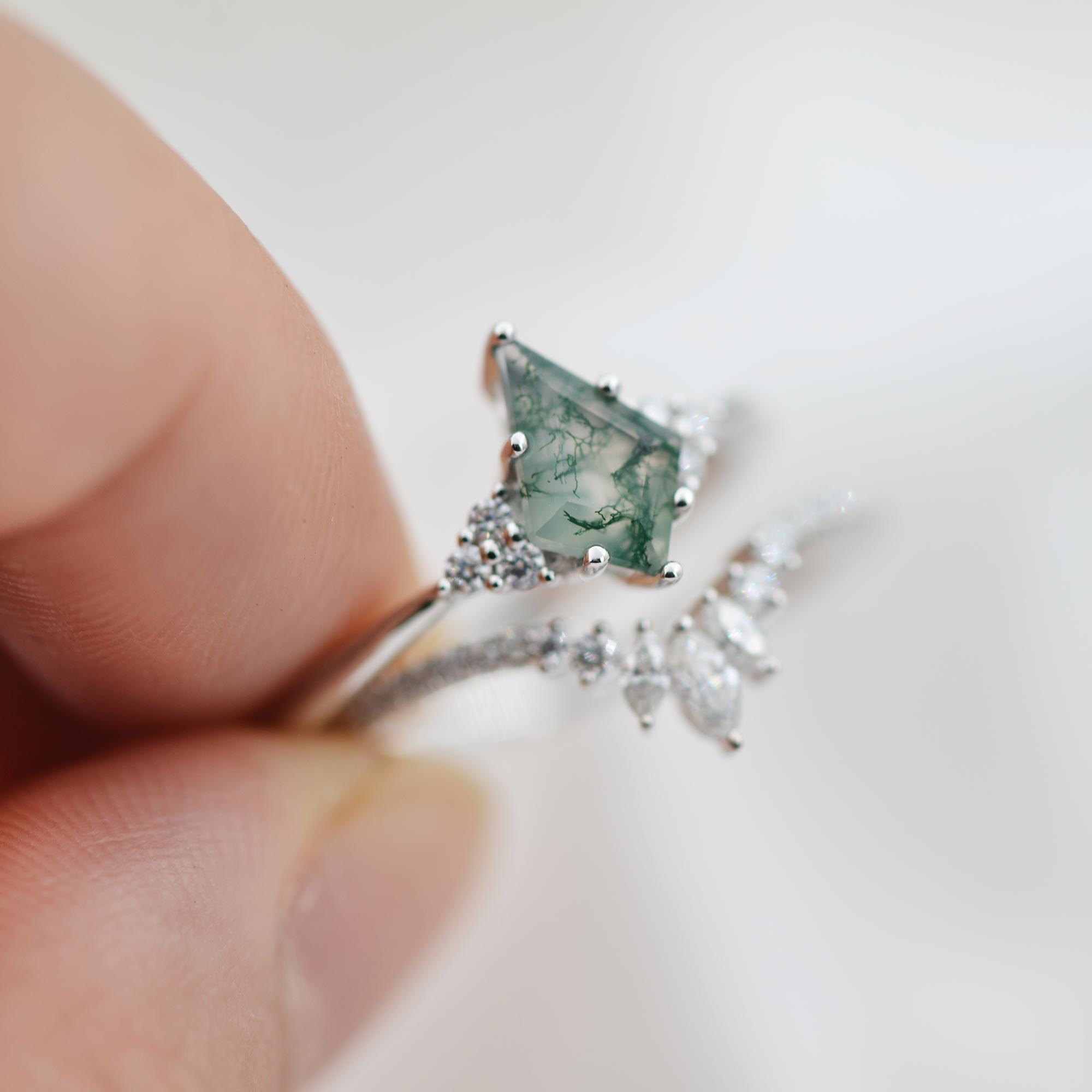 Unique Moss Agate Engagement Ring Set 2pcs - Felicegals 丨Wedding ring 丨Fashion ring 丨Diamond ring 丨Gemstone ring