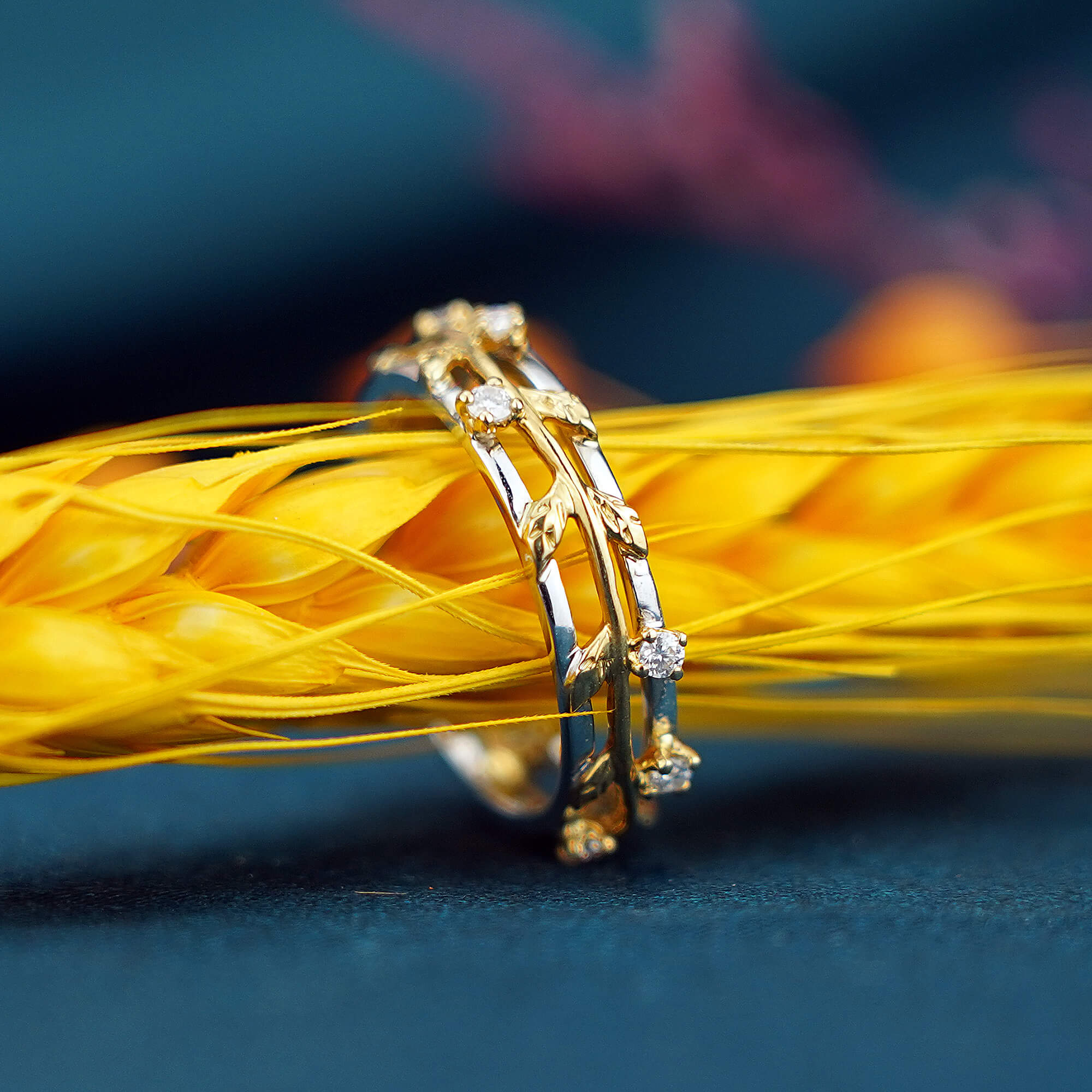 18k Gold Leaf Band Wedding Rings