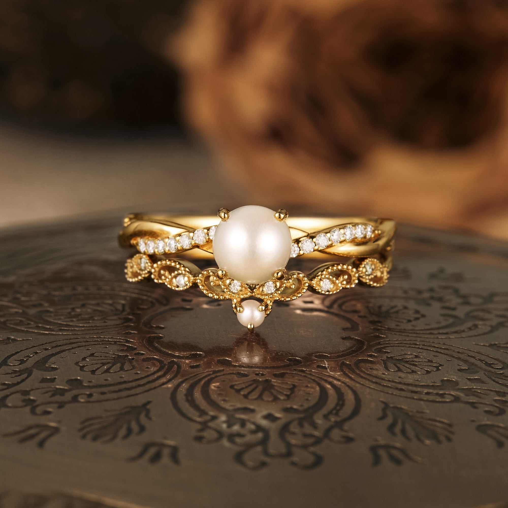 Vintage Graceful Pearl Engagement Ring Set 2pcs